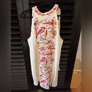 New with tags entro lace dress with embroidered birds.